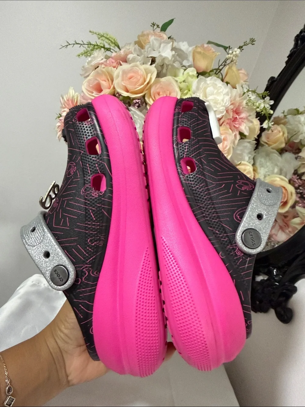 Barbie fun clogs
